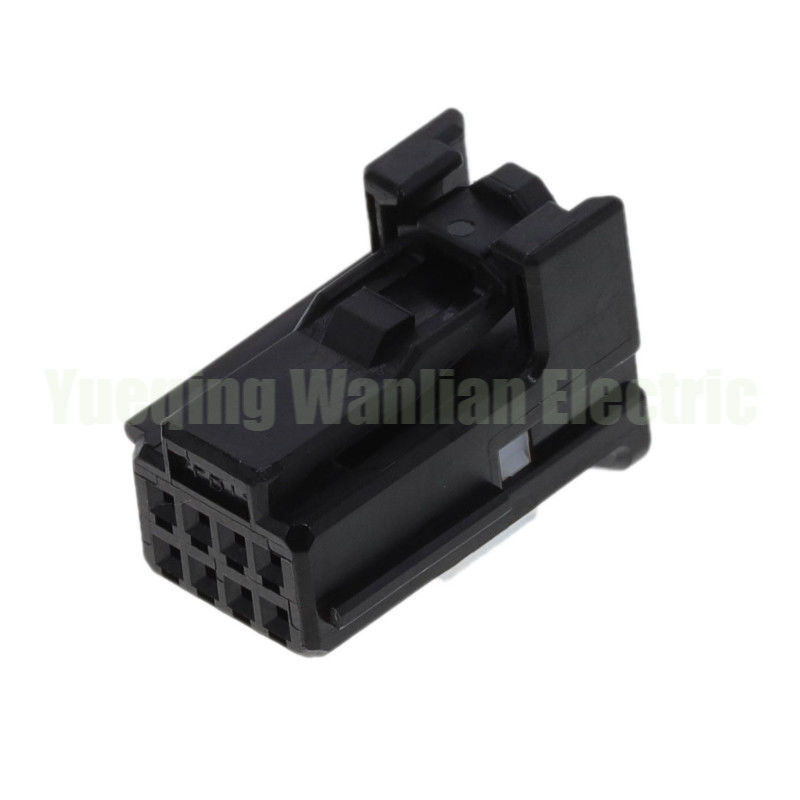 8 Pin 1379659-1 Chiếc ô tô phụ nữ kết nối kết nối hình chữ nhật 0.6 Series