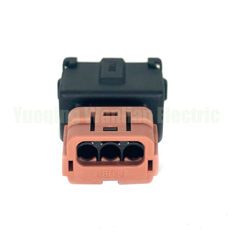 3 pin đầu nối cuộn dây lửa PB185-03026 Cụm cuộn lửa cao áp ô tô