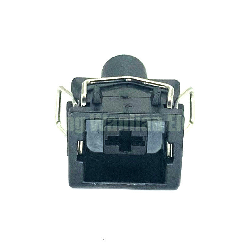 1 Pin 357972771 Cáp kết nối ô tô dây buộc ổ cắm ô tô Lượng điện lớn kết nối chống nước