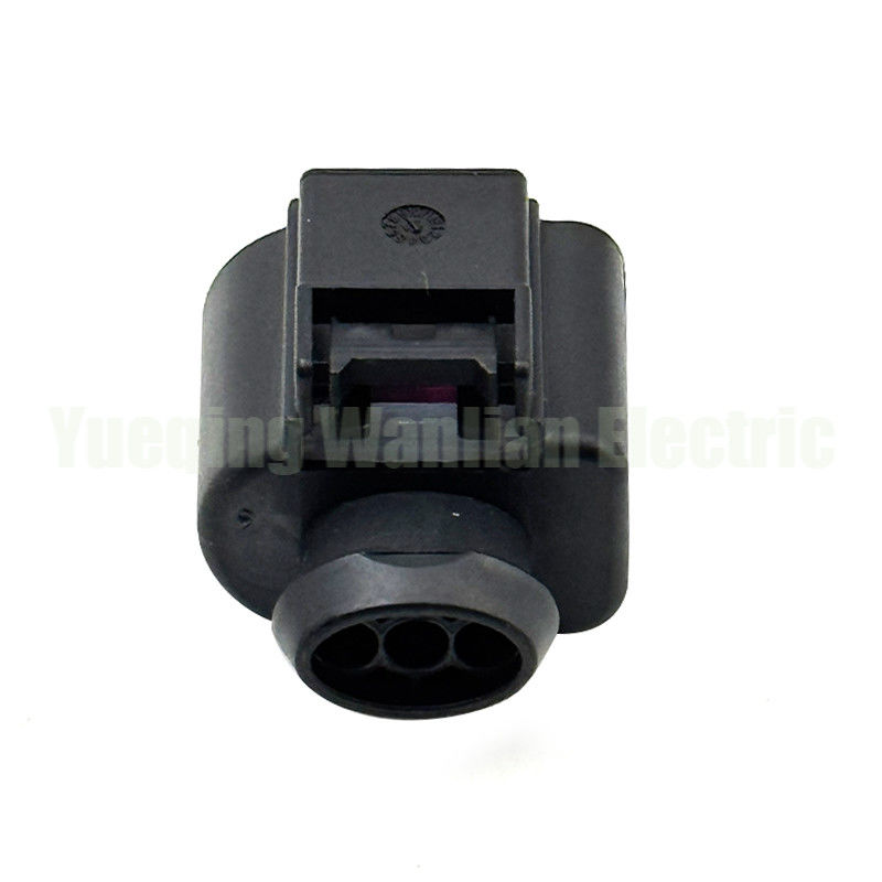 3 Pin 8K0973703 Máy nén điều hòa không khí Chuyển đổi áp suất Máy kết nối cảm biến áp suất