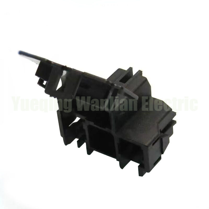 3 Pin WL036A1-6.3-21 Xe hơi Đèn đèn pha dòng lớn Đèn bóng đèn gần xa Cáp dây chuyền kết nối Vỏ nhựa